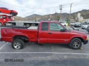 ✅ 2002 Chevrolet S-10 • VIN: 1GCCS19W928137964 • Лот: 41692833. Опубликован ранее на IAAI с пробегом 233 830 миль. Бесплатный доступ к архиву аукционных продаж из США и подробный отчёт об истории автомобиля на DreamBid. Изображение 14.