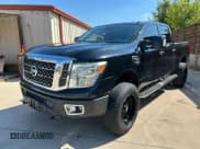 ✅ 2017 Nissan Titan SV • VIN: 1N6AA1F28HN552762 • Лот: 89440295. Опубликован ранее на Copart с пробегом 76 421 миль. Бесплатный доступ к архиву аукционных продаж из США и подробный отчёт об истории автомобиля на DreamBid. Изображение 2.