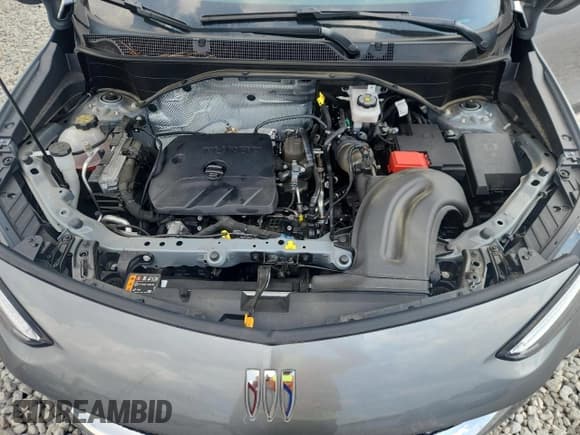 ✅ 2025 Buick Encore GX Sport Touring • VIN: KL4AMDSL9SB051621 • Lot: 81190985. Wystawiony na Copart z przebiegiem 16 353 mil. Bezpłatny archiwum sprzedaży aukcyjnych z USA i szczegółowy raport historii pojazdu na DreamBid. Zdjęcie 11.