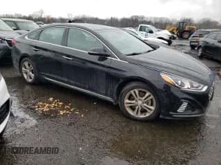 ✅ 2018 Hyundai Sonata Limited • VIN: 5NPE34AF2JH684254 • Lot: 36032563. Listed on Copart with 29,451 mi. Free auction sales archive from the USA and detailed vehicle history report at DreamBid. Image 4.