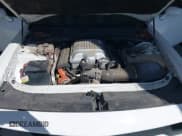 ✅ 2016 Dodge Challenger SRT Hellcat • VIN: 2C3CDZC99GH200224 • Lot: 43442618. Wystawiony na IAAI z przebiegiem 56 715 mil. Bezpłatny archiwum sprzedaży aukcyjnych z USA i szczegółowy raport historii pojazdu na DreamBid. Zdjęcie 10.