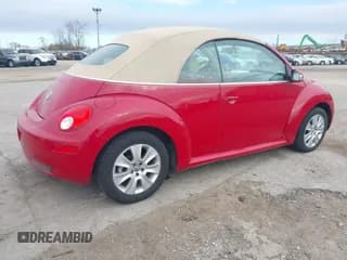 ✅ 2009 Volkswagen Beetle S • VIN: 3VWRF31Y99M409438 • Lot: 43725592. Wystawiony na IAAI z przebiegiem 73 082 mil. Bezpłatny archiwum sprzedaży aukcyjnych z USA i szczegółowy raport historii pojazdu na DreamBid. Zdjęcie 4.