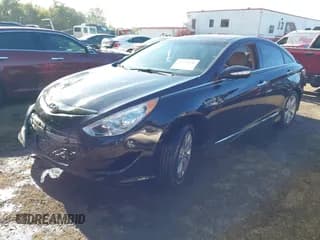 ✅ 2015 Hyundai Sonata Limited • VIN: KMHEC4A44FA136510 • Лот: 43343626. Опубликован ранее на IAAI с пробегом 157 542 миль. Бесплатный доступ к архиву аукционных продаж из США и подробный отчёт об истории автомобиля на DreamBid. Изображение 2.