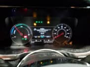 ✅ 2023 Kia Sorento EX • VIN: KNDRHDLGXP5163946 • Lot: 71805935. Wystawiony na Copart z przebiegiem 42 041 mil. Bezpłatny archiwum sprzedaży aukcyjnych z USA i szczegółowy raport historii pojazdu na DreamBid. Zdjęcie 9.