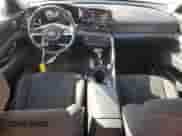 2022 Hyundai Elantra SEL z VIN 5NPLN4AG1NH075561, wystawiony jako Copart lot #89709365 z przebiegiem 62 186 mil mil oraz Szkoda całkowita • Salvage title. Historia ofert i sprzedaży dostępna na DreamBid. Obrazek 8.