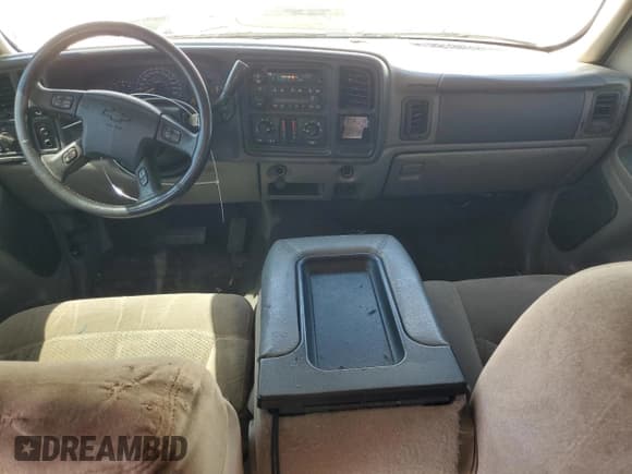 ✅ 2005 Chevrolet Avalanche LS • VIN: 3GNEC12Z25G205098 • Lot: 60939285. Listed on Copart with 301,446 mi. Free auction sales archive from the USA and detailed vehicle history report at DreamBid. Image 8.