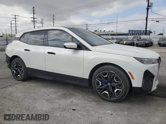✅ 2022 BMW iX xDrive50 • VIN: WB523CF01NCK44105 • Lot: 53743765. Listed on Copart with 35,942 mi. Free auction sales archive from the USA and detailed vehicle history report at DreamBid. Image 4.