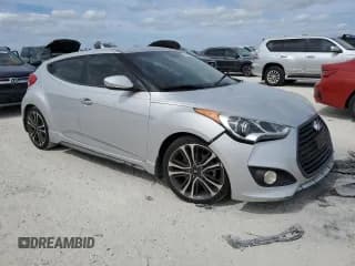 ✅ 2016 Hyundai Veloster Turbo • VIN: KMHTC6AEXGU255318 • Lot: 77101544. Wystawiony na Copart z przebiegiem Nie podano. Bezpłatny archiwum sprzedaży aukcyjnych z USA i szczegółowy raport historii pojazdu na DreamBid. Zdjęcie 4.