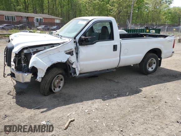 ✅ 2010 Ford F-250 XL • VIN: 1FTNF2B51AEA11666 • Lot: 53383055. Listed on Copart with 79,920 mi. Free auction sales archive from the USA and detailed vehicle history report at DreamBid. Image 1.