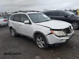 ✅ 2009 Subaru Forester X • VIN: JF2SH63689H721462 • Lot: 43787908. Listed on IAAI with 139,674 mi. Free auction sales archive from the USA and detailed vehicle history report at DreamBid. Image 1.