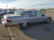 ✅ 1995 Buick Roadmaster • VIN: 1G4BN52P5SR427878 • Lot: 88597725. Wystawiony na Copart z przebiegiem 36 334 mil. Bezpłatny archiwum sprzedaży aukcyjnych z USA i szczegółowy raport historii pojazdu na DreamBid. Zdjęcie 3.