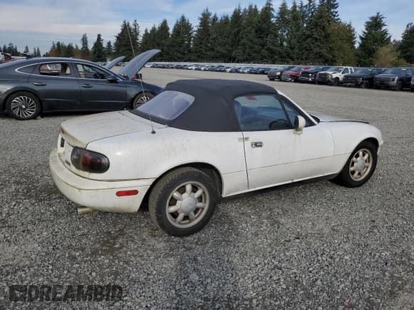 ✅ 1993 Mazda MX-5 Miata • VIN: JM1NA3519P1413691 • Lot: 76984624. Wystawiony na Copart z przebiegiem 89 282 mil. Bezpłatny archiwum sprzedaży aukcyjnych z USA i szczegółowy raport historii pojazdu na DreamBid. Zdjęcie 3.