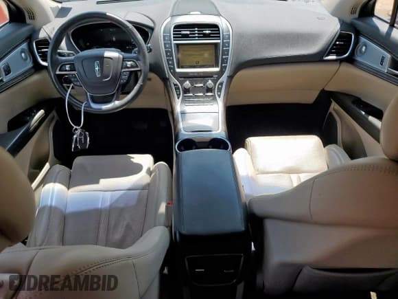 ✅ 2019 Lincoln Nautilus Reserve • VIN: 2LMPJ6LP7KBL61802 • Lot: 64099465. Listed on Copart with 57,222 mi. Free auction sales archive from the USA and detailed vehicle history report at DreamBid. Image 8.