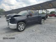 ✅ 2015 Chevrolet Silverado 2500HD LT • VIN: 1GC2KVEGXFZ500368 • Lot: 63537205. Wystawiony na Copart z przebiegiem 215 282 mil. Bezpłatny archiwum sprzedaży aukcyjnych z USA i szczegółowy raport historii pojazdu na DreamBid. Zdjęcie 1.