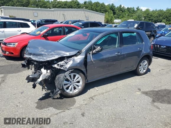 ✅ 2021 Volkswagen Golf TSI • VIN: 3VWG57AUXMM013154 • Lot: 65149725. Wystawiony na Copart z przebiegiem Nie podano. Bezpłatny archiwum sprzedaży aukcyjnych z USA i szczegółowy raport historii pojazdu na DreamBid. Zdjęcie 1.