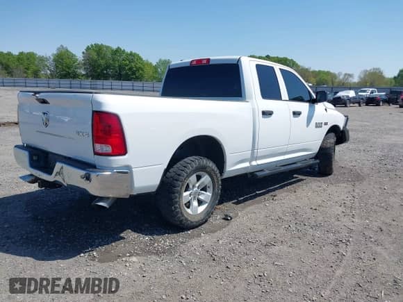 2016 Ram 1500 Express with VIN 1C6RR7FT2GS353496, listed as a IAAI auction lot 41992361 with 188,304 mi miles and . Bid and sale history available at DreamBid. Image 4.