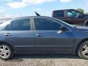 ✅ 2006 Honda Accord EX-L • VIN: 1HGCM56826A136694 • Lot: 43554842. Listed on IAAI with 186,222 mi. Free auction sales archive from the USA and detailed vehicle history report at DreamBid. Image 13.