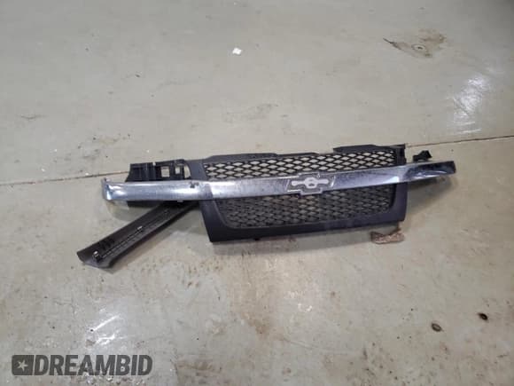 ✅ 2007 Chevrolet Colorado Work Truck • VIN: 1GCCS149378213963 • Лот: 46481445. Опубликован ранее на Copart с пробегом 165 706 миль. Бесплатный доступ к архиву аукционных продаж из США и подробный отчёт об истории автомобиля на DreamBid. Изображение 12.