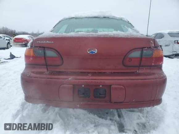 2003 Chevrolet Malibu z VIN 1G1ND52J53M700938, wystawiony jako Copart lot #87737165 z przebiegiem 175 705 mil mil oraz Czysty tytuł • Clean title. Historia ofert i sprzedaży dostępna na DreamBid. Obrazek 6.