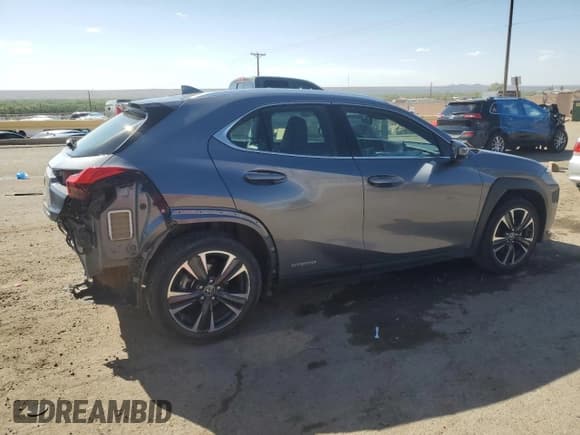 ✅ 2020 Lexus UX 250h • VIN: JTHX9JBH9L2029193 • Lot: 54231305. Listed on Copart with 96,766 mi. Free auction sales archive from the USA and detailed vehicle history report at DreamBid. Image 3.
