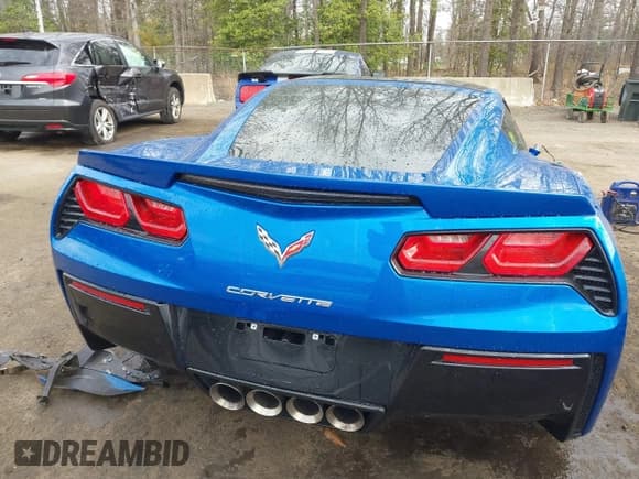 ✅ 2014 Chevrolet Corvette Z51 3LT • VIN: 1G1YM2D77E5120729 • Lot: 41821347. Listed on IAAI with 19,747 mi. Free auction sales archive from the USA and detailed vehicle history report at DreamBid. Image 17.