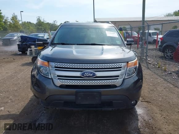 ✅ 2015 Ford Explorer XLT • VIN: 1FM5K7D88FGC58674 • Lot: 43282317. Listed on IAAI with 163,061 mi. Free auction sales archive from the USA and detailed vehicle history report at DreamBid. Image 13.
