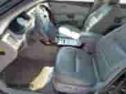 2007 Hyundai Azera SE с VIN KMHFC46F97A224355, выставлен на аукционе Copart как лот 54167585 с пробегом 178 839 миль миль и Списание • Salvage title. История ставок и продаж доступна на DreamBid. Изображение 7.