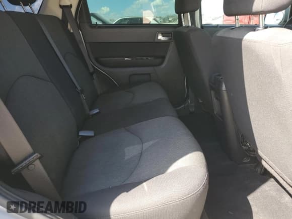 ✅ 2009 Mazda Tribute Sport • VIN: 4F2CZ027X9KM09346 • Лот: 72734214. Опубликован ранее на Copart с пробегом 168 902 миль. Бесплатный доступ к архиву аукционных продаж из США и подробный отчёт об истории автомобиля на DreamBid. Изображение 6.