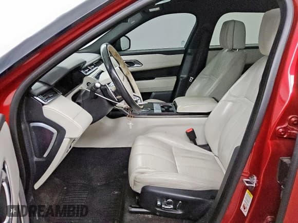 ✅ 2018 Land Rover Range Rover Velar R-Dynamic HSE • VIN: SALYM2RV2JA748576 • Lot: 85352095. Listed on Copart with 81,257 mi. Free auction sales archive from the USA and detailed vehicle history report at DreamBid. Image 7.