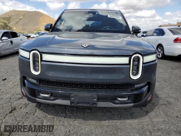 ✅ 2024 Rivian R1S Adventure • VIN: 7PDSGBBA8RN044665 • Lot: 56420995. Wystawiony na Copart z przebiegiem 10 580 mil. Bezpłatny archiwum sprzedaży aukcyjnych z USA i szczegółowy raport historii pojazdu na DreamBid. Zdjęcie 5.