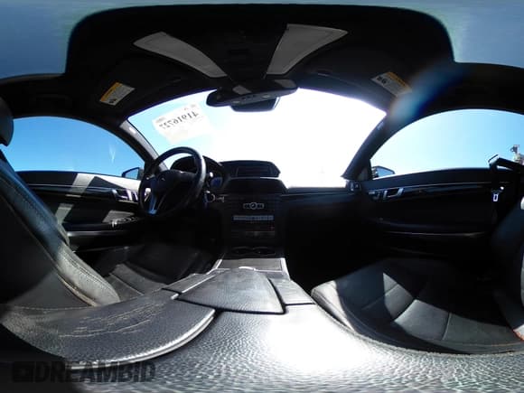 ✅ 2014 Mercedes-Benz E 350 • VIN: WDDKJ5KB8EF247908 • Lot: 41916727. Listed on IAAI with 179,762 mi. Free auction sales archive from the USA and detailed vehicle history report at DreamBid. Image 19.