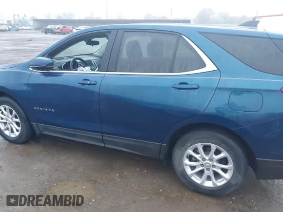 ✅ 2020 Chevrolet Equinox LT • VIN: 3GNAXJEV4LL281423 • Lot: 43740626. Listed on IAAI with 54,576 mi. Free auction sales archive from the USA and detailed vehicle history report at DreamBid. Image 14.