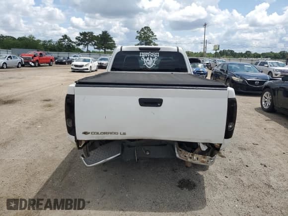 ✅ 2004 Chevrolet Colorado LS ZQ8 • VIN: 1GCCS196648186610 • Лот: 59015725. Опубликован ранее на Copart с пробегом 233 817 миль. Бесплатный доступ к архиву аукционных продаж из США и подробный отчёт об истории автомобиля на DreamBid. Изображение 6.