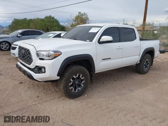 ✅ 2022 Toyota Tacoma TRD Sport • VIN: 3TYCZ5AN6NT099703 • Lot: 43741149. Listed on IAAI with 52,272 mi. Free auction sales archive from the USA and detailed vehicle history report at DreamBid. Image 2.