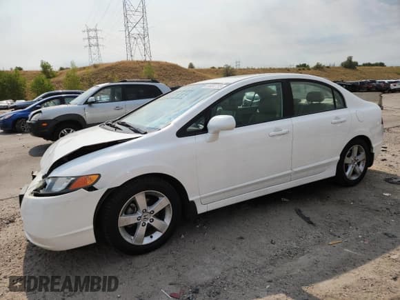 ✅ 2008 Honda Civic EX-L • VIN: 1HGFA16998L020861 • Lot: 69684755. Wystawiony na Copart z przebiegiem 126 262 mil. Bezpłatny archiwum sprzedaży aukcyjnych z USA i szczegółowy raport historii pojazdu na DreamBid. Zdjęcie 1.