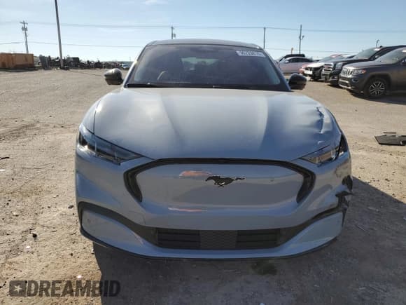 ✅ 2024 Ford Mustang Mach-E Premium • VIN: 3FMTK3R48RMA36720 • Lot: 90729815. Listed on Copart with 3,015 mi. Free auction sales archive from the USA and detailed vehicle history report at DreamBid. Image 5.