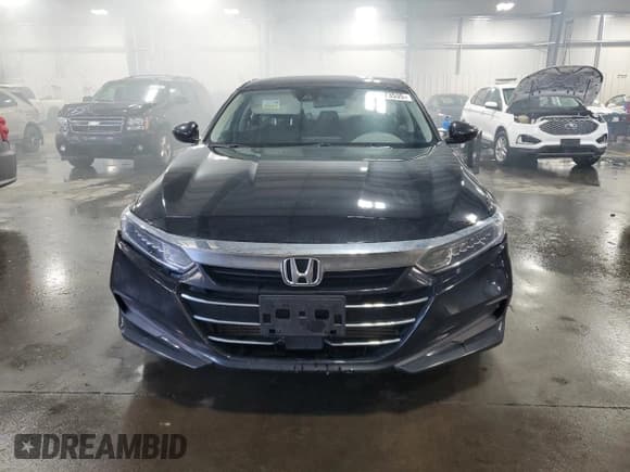 ✅ 2021 Honda Accord LX • VIN: 1HGCV1F19MA119350 • Lot: 68573535. Listed on Copart with 136,690 mi. Free auction sales archive from the USA and detailed vehicle history report at DreamBid. Image 5.