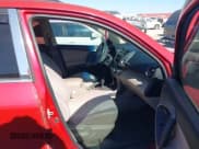 ✅ 2006 Toyota RAV4 • VIN: JTMZD33V765023162 • Lot: 40449322. Wystawiony na IAAI z przebiegiem 248 806 mil. Bezpłatny archiwum sprzedaży aukcyjnych z USA i szczegółowy raport historii pojazdu na DreamBid. Zdjęcie 5.