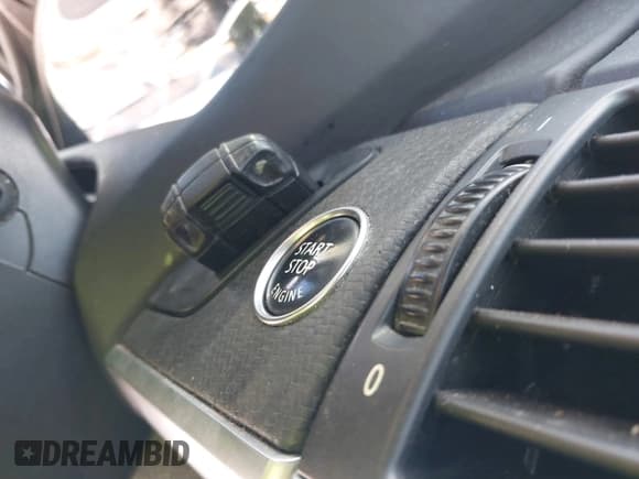 ✅ 2012 BMW X5 M • VIN: 5YMGY0C58CLK27395 • Lot: 43661854. Wystawiony na IAAI z przebiegiem 151 708 mil. Bezpłatny archiwum sprzedaży aukcyjnych z USA i szczegółowy raport historii pojazdu na DreamBid. Zdjęcie 11.