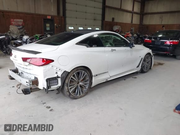 ✅ 2020 Infiniti Q60 Luxe • VIN: JN1EV7EL4LM380074 • Лот: 42585934. Опубликован ранее на IAAI с пробегом 77 945 миль. Бесплатный доступ к архиву аукционных продаж из США и подробный отчёт об истории автомобиля на DreamBid. Изображение 4.