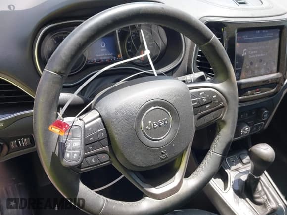 ✅ 2019 Jeep Cherokee Limited • VIN: 1C4PJLDB6KD443774 • Лот: 42721286. Опубликован ранее на IAAI с пробегом 124 105 миль. Бесплатный доступ к архиву аукционных продаж из США и подробный отчёт об истории автомобиля на DreamBid. Изображение 11.