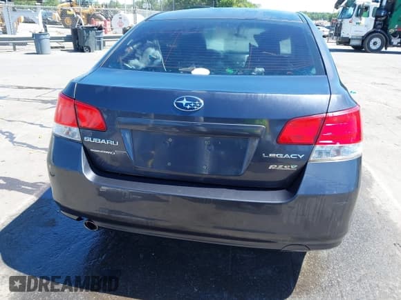 ✅ 2010 Subaru Legacy Premium • VIN: 4S3BMBB65A3231888 • Lot: 42525521. Listed on IAAI with 255,751 mi. Free auction sales archive from the USA and detailed vehicle history report at DreamBid. Image 16.