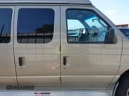 ✅ 2011 Ford Econoline Passenger XL • VIN: 1FBSS3BL3BDA15796 • Lot: 42903744. Wystawiony na IAAI z przebiegiem 82 298 mil. Bezpłatny archiwum sprzedaży aukcyjnych z USA i szczegółowy raport historii pojazdu na DreamBid. Zdjęcie 13.