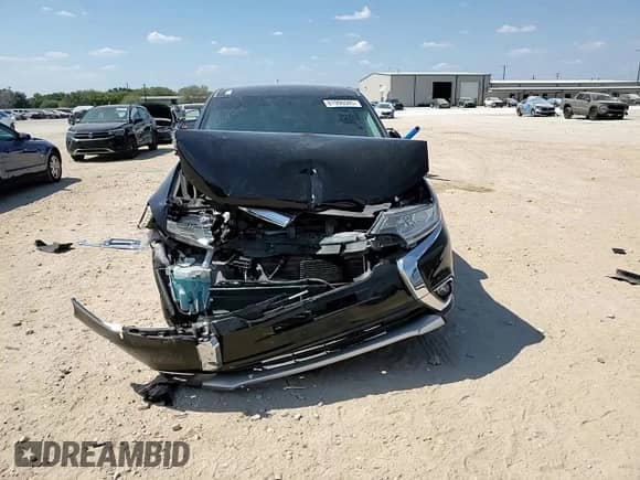 2016 Mitsubishi Outlander SE z VIN JA4AD3A38GZ051040, wystawiony jako Copart lot #81996585 z przebiegiem 150 112 mil mil oraz Szkoda całkowita • Salvage title. Historia ofert i sprzedaży dostępna na DreamBid. Obrazek 13.