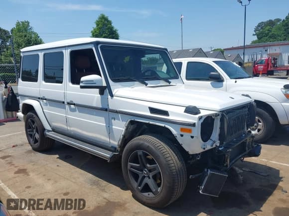 ✅ 2018 Mercedes-Benz G • VIN: WDCYC3KH1JX294493 • Lot: 42166199. Listed on IAAI with 66,597 mi. Free auction sales archive from the USA and detailed vehicle history report at DreamBid. Image 13.