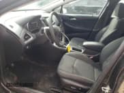 ✅ 2017 Chevrolet Cruze LT • VIN: 1G1BE5SMXH7118933 • Lot: 52205403. Listed on Copart with 88,984 mi. Free auction sales archive from the USA and detailed vehicle history report at DreamBid. Image 7.