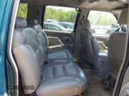 ✅ 1997 GMC Suburban • VIN: 3GKFK16R5VG508908 • Лот: 42103068. Опубликован ранее на IAAI с пробегом 264 446 миль. Бесплатный доступ к архиву аукционных продаж из США и подробный отчёт об истории автомобиля на DreamBid. Изображение 8.