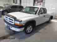 ✅ 1999 Dodge Dakota SLT • VIN: 1B7GL22X5XS134500 • Лот: 43605168. Размещён на IAAI с пробегом 134 502 миль миль. Получите бесплатный доступ к архиву аукционных продаж из США и посмотрите подробный отчёт об истории автомобиля на DreamBid. Изображение 2.