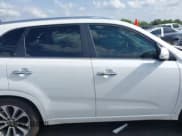 ✅ 2015 Kia Sorento SX Limited • VIN: 5XYKW4A73FG639051 • Lot: 42106446. Listed on IAAI with 145,981 mi. Free auction sales archive from the USA and detailed vehicle history report at DreamBid. Image 13.