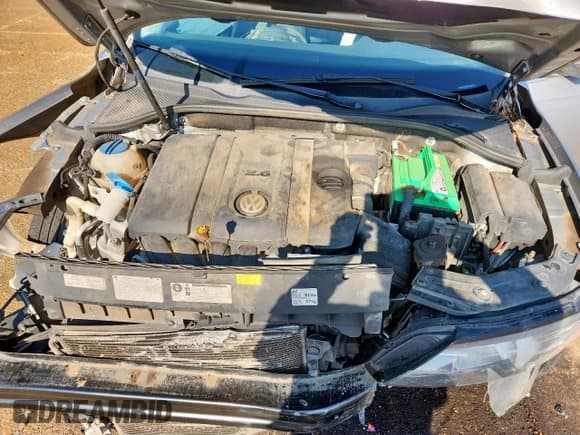 ✅ 2013 Volkswagen Passat SE • VIN: 1VWBH7A3XDC109974 • Лот: 71859515. Опубликован ранее на Copart с пробегом 153 723 миль. Бесплатный доступ к архиву аукционных продаж из США и подробный отчёт об истории автомобиля на DreamBid. Изображение 11.